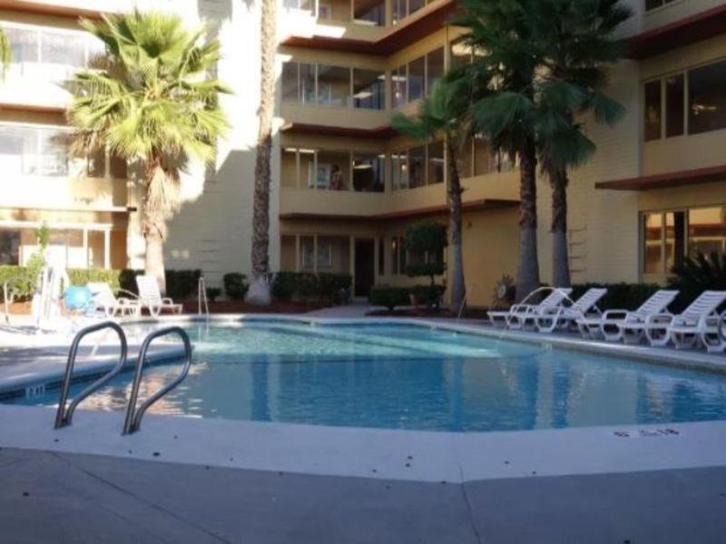 Ramada By Wyndham Sacramento Hotel North Highlands Exterior photo